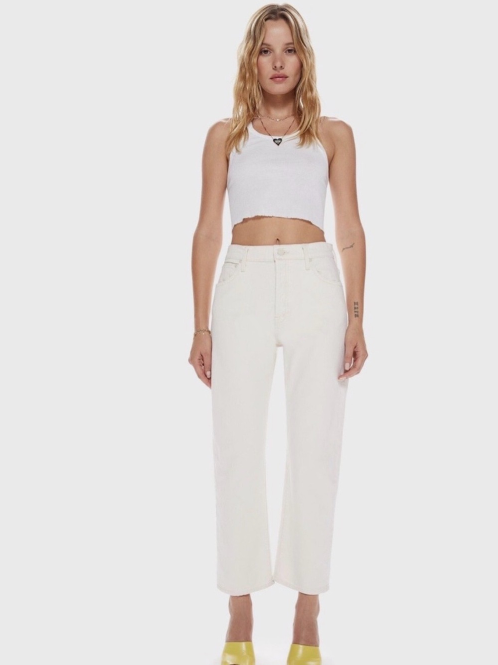 MOTHER The Ditcher Crop “Totally Innocent” White Straight Crop Jeans Size 25